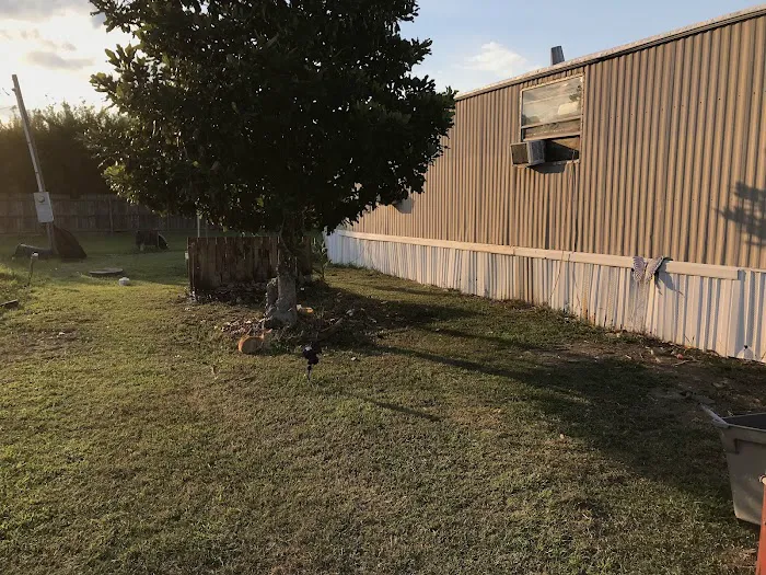 Cajun Grav Mobile Home Park 9