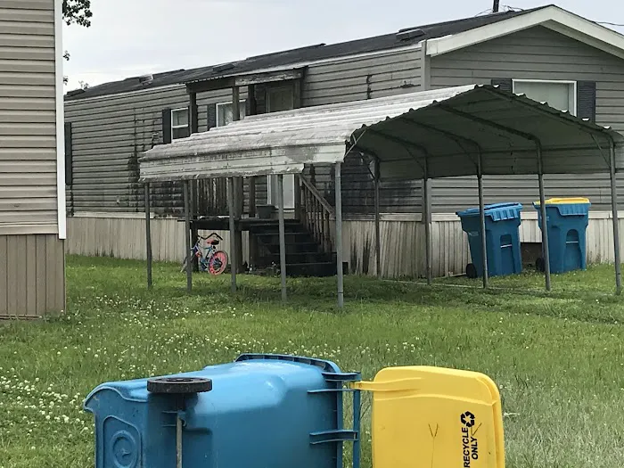 Cajun Grav Mobile Home Park 4