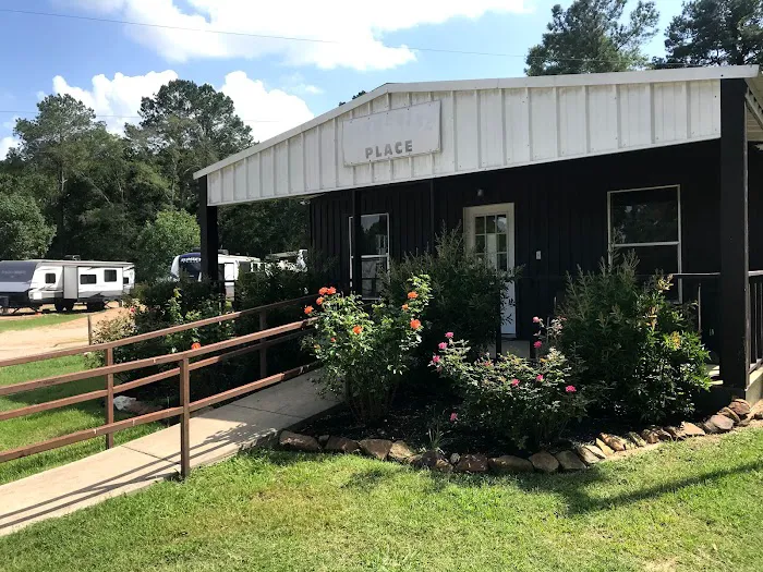 Lost Oaks RV Park 5