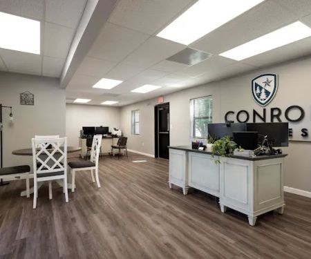 Conroe Estates