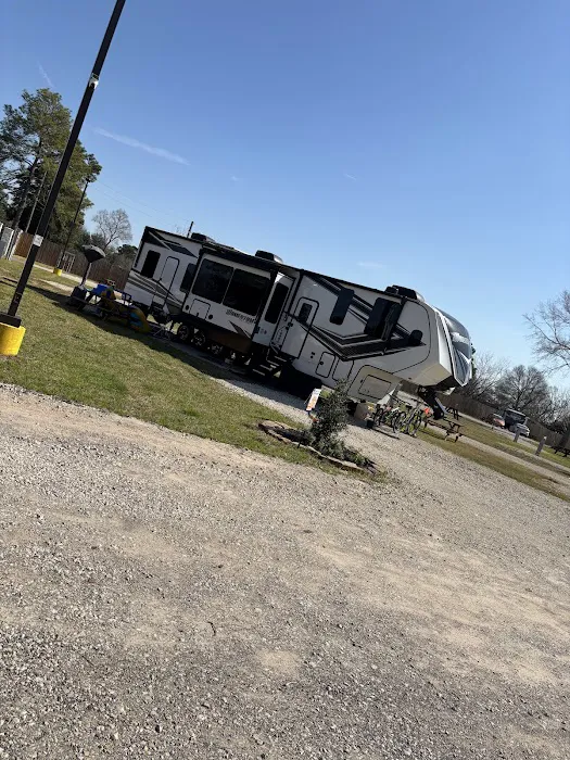Goodson Loop RV Park 6