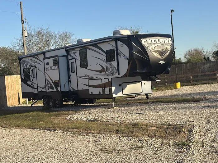 Goodson Loop RV Park 4