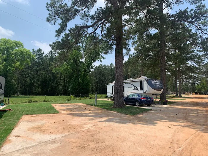 Hidden Lake RV Resort 10