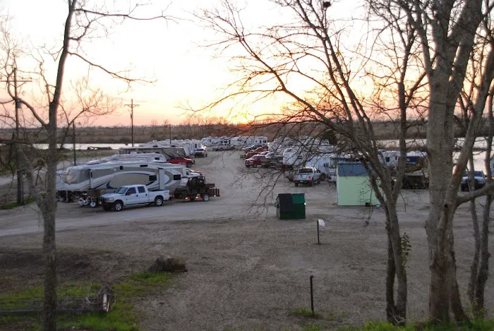 Alligator Alley RV Park 9