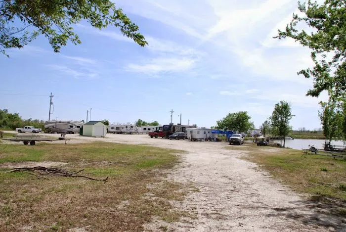 Alligator Alley RV Park 8
