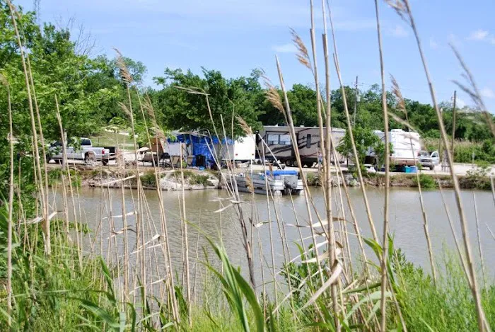 Alligator Alley RV Park 4