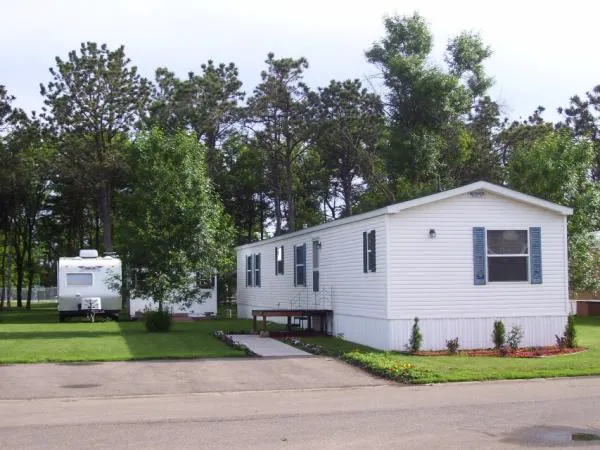 Pine Villa Manufactured Home & RV Community 3