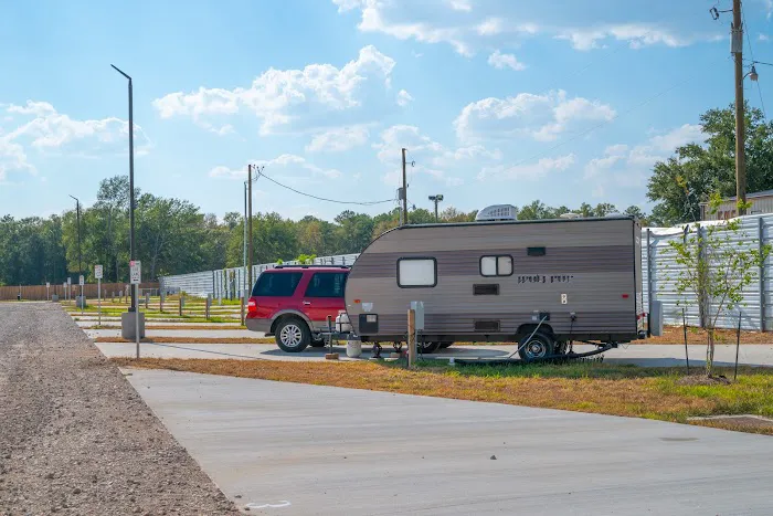 New Caney RV Park 5