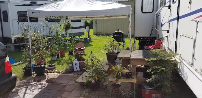 Hunter's RV Park: Office 2