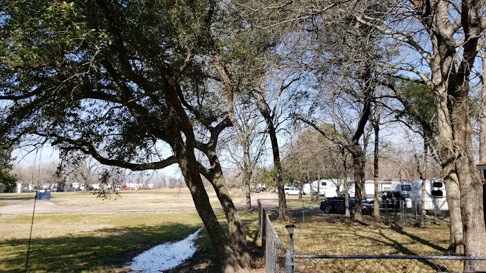 Lazy Acres RV Park 6