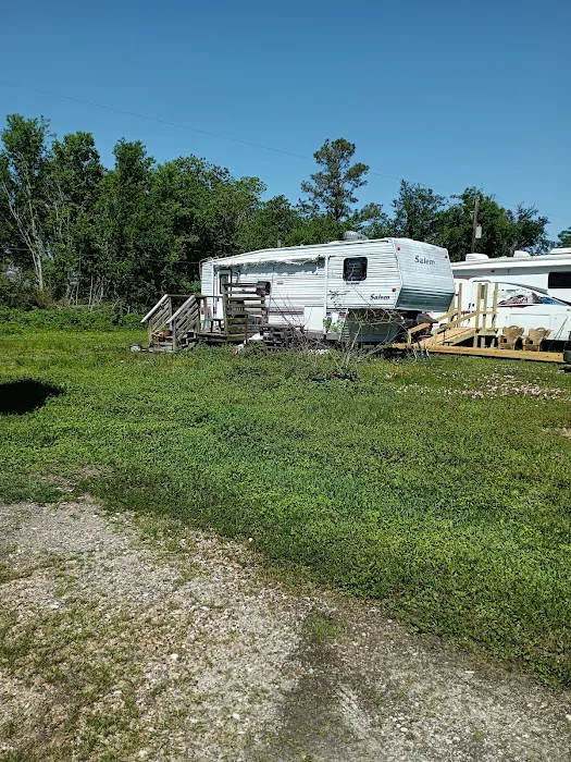 Lazy Acres RV Park 4