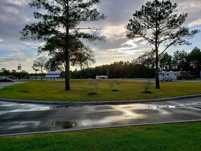 Four Oaks Village RV Park 7
