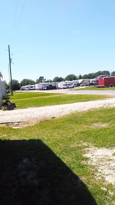 Silver Spur Mobile Home & RV Park 3