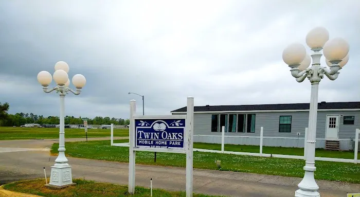 Twin Oaks 4