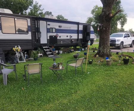Carlyss Acres Mobile Home Park