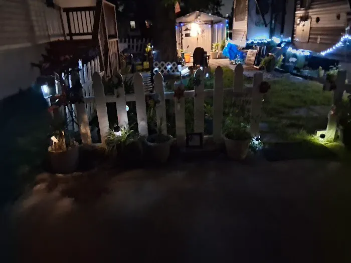 Carlyss Acres Mobile Home Park 6