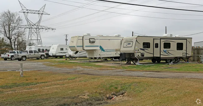 VIC RV Park 1