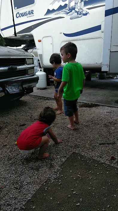 Charlie's RV Park 5