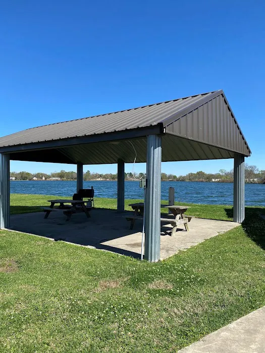 AAA RV Park On The Lake 5