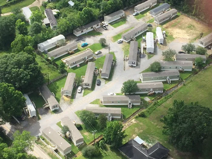 Tate Road Mobile Home / RV Park 10