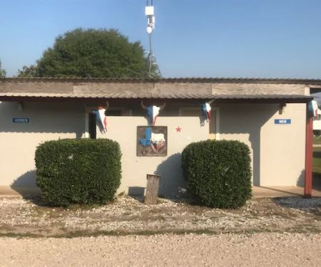 Round Top-Carmine RV Park