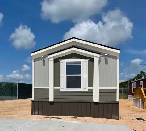 Casa De Campo Manufactured Housing Community 6