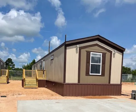 Casa De Campo Manufactured Housing Community 9
