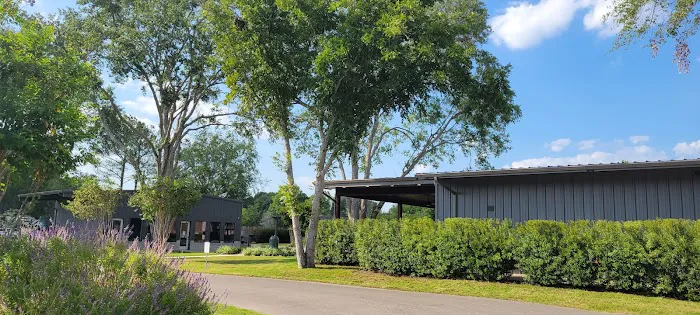 Leisure Lane RV Resort The Woodlands 7