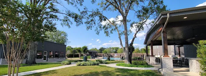 Leisure Lane RV Resort The Woodlands 10