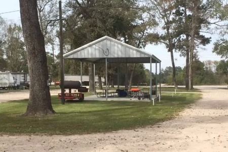 Sleepy Hollow RV Park