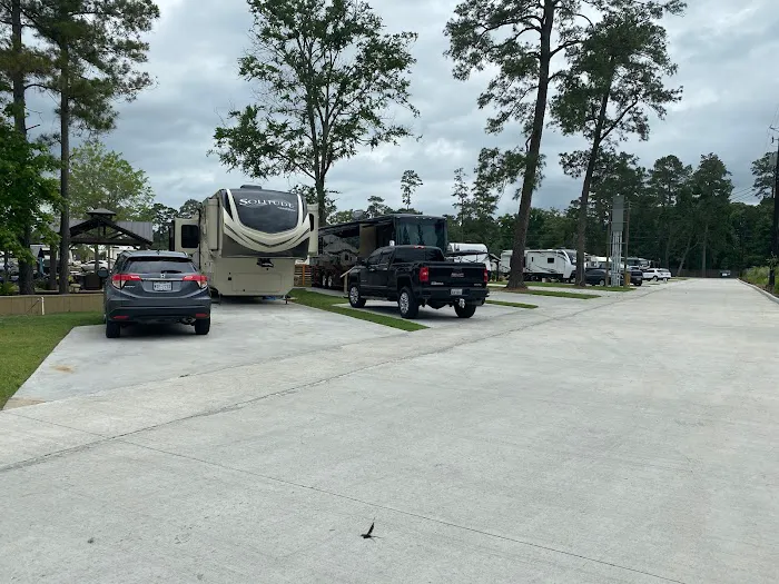 Royal Palms RV Park Resort 10