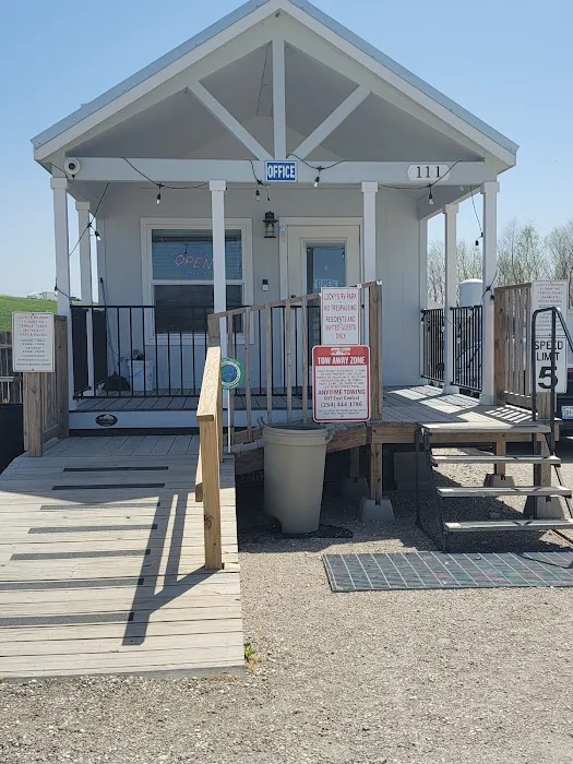 Lucky's RV Park 1