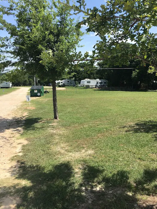 Happy Campers RV Park 6