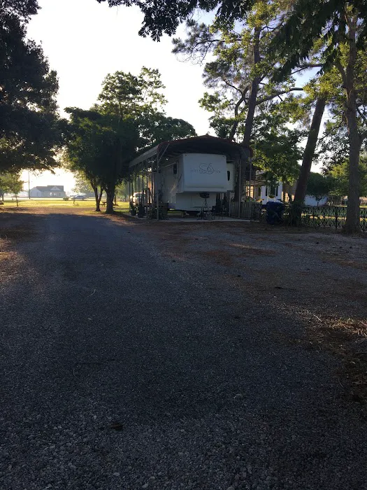 Tall Pines RV Park, Maurice, Louisiana 3