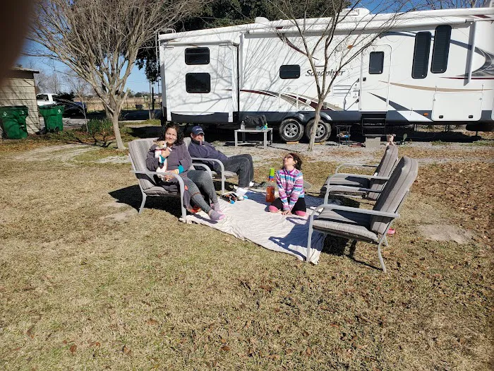 Tall Pines RV Park, Maurice, Louisiana 6