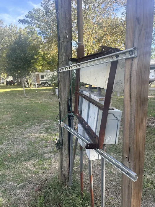 Alley Trailer Park 5