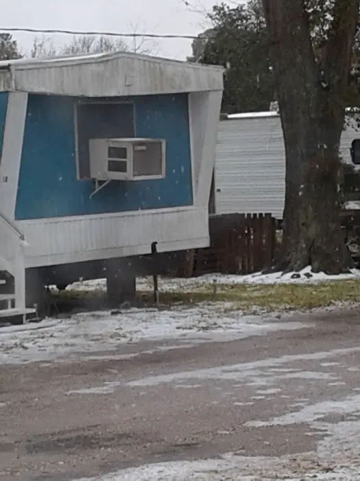 Alley Trailer Park 9