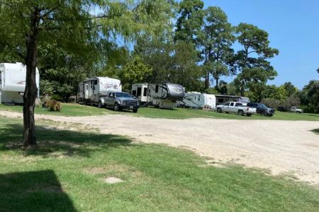 POP'S HIDEOUT RV PARK