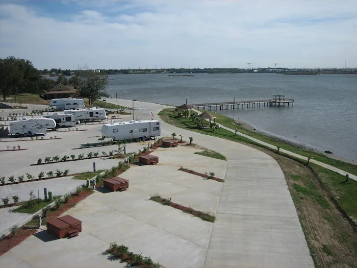 San Jacinto Riverfront RV Resort 9