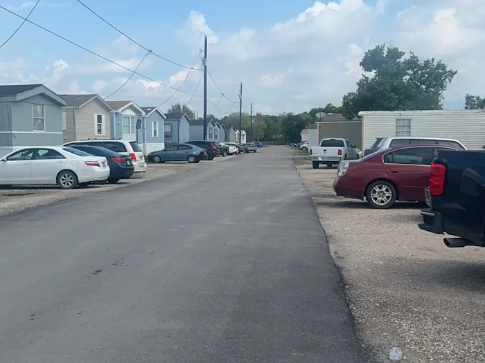 Baytown Shores 4