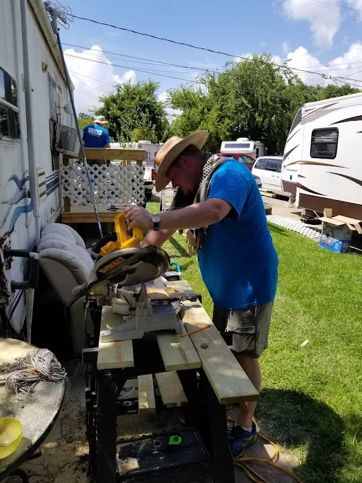 Baytown RV Park 10