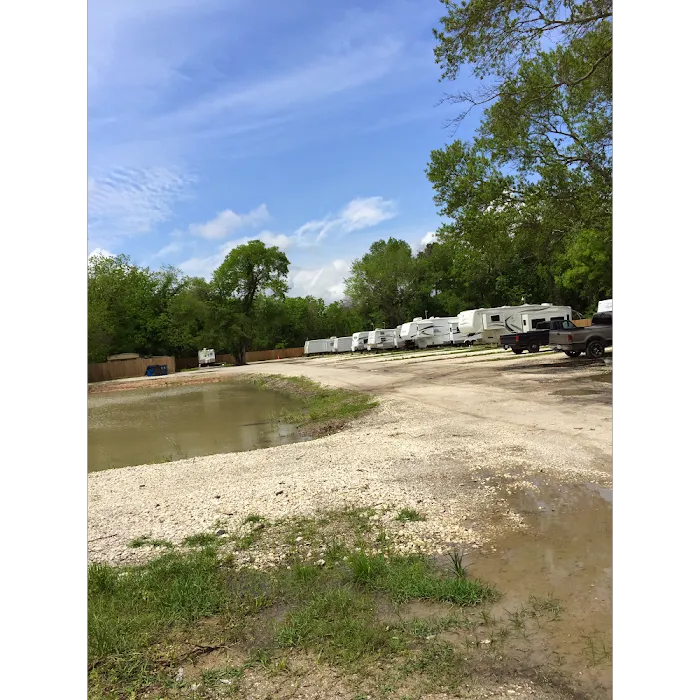 Woodforest RV Park 3