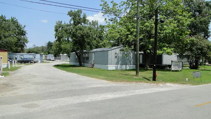 Shady Oaks RV & Mobile Home Park 6