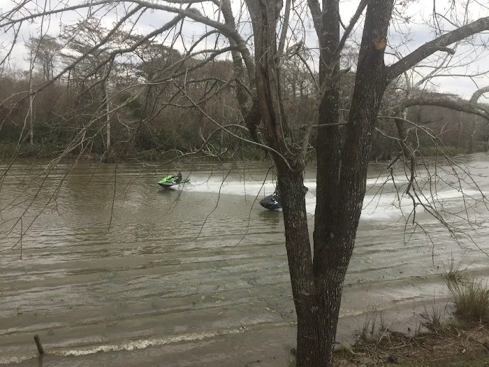 Bayou Breeze RV Park 7