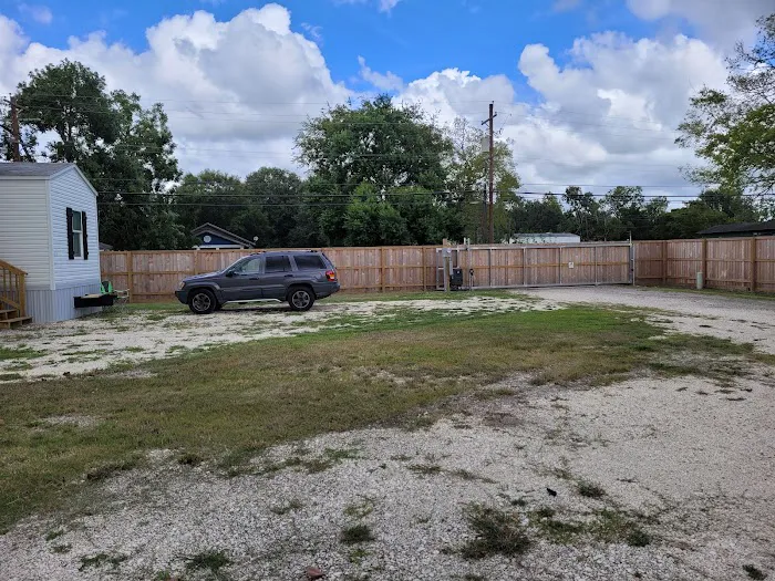 J & J RV Park 3