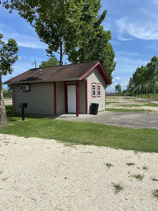 J & J RV Park 1