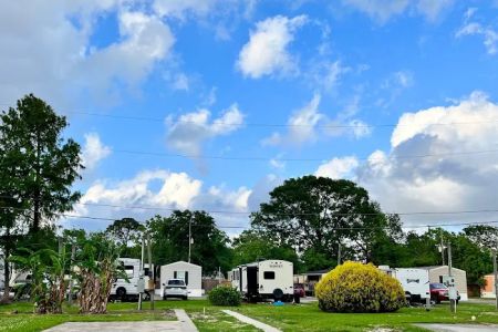 Meadowlark RV & Mobile Home Park