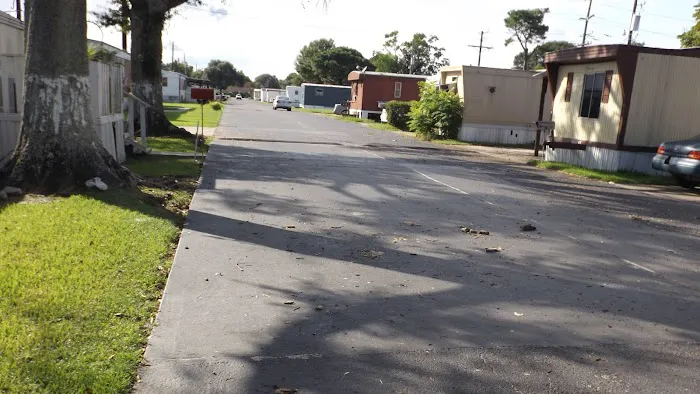 Meadowlark RV & Mobile Home Park 4
