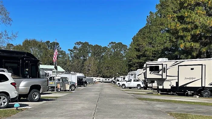 Lakeside RV Resort by Rjourney 1