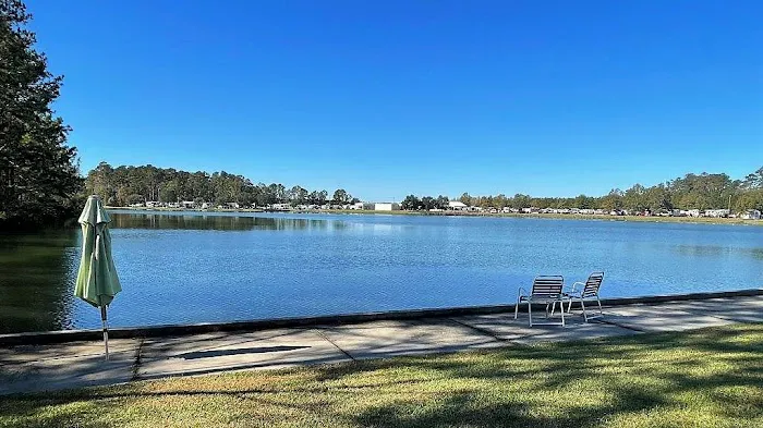 Lakeside RV Resort by Rjourney 6